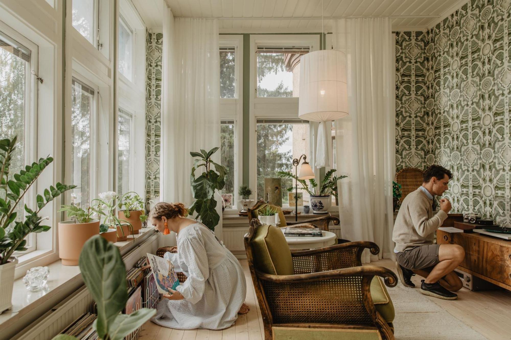 Hotel Slottsvillan هوسكفارنا المظهر الخارجي الصورة