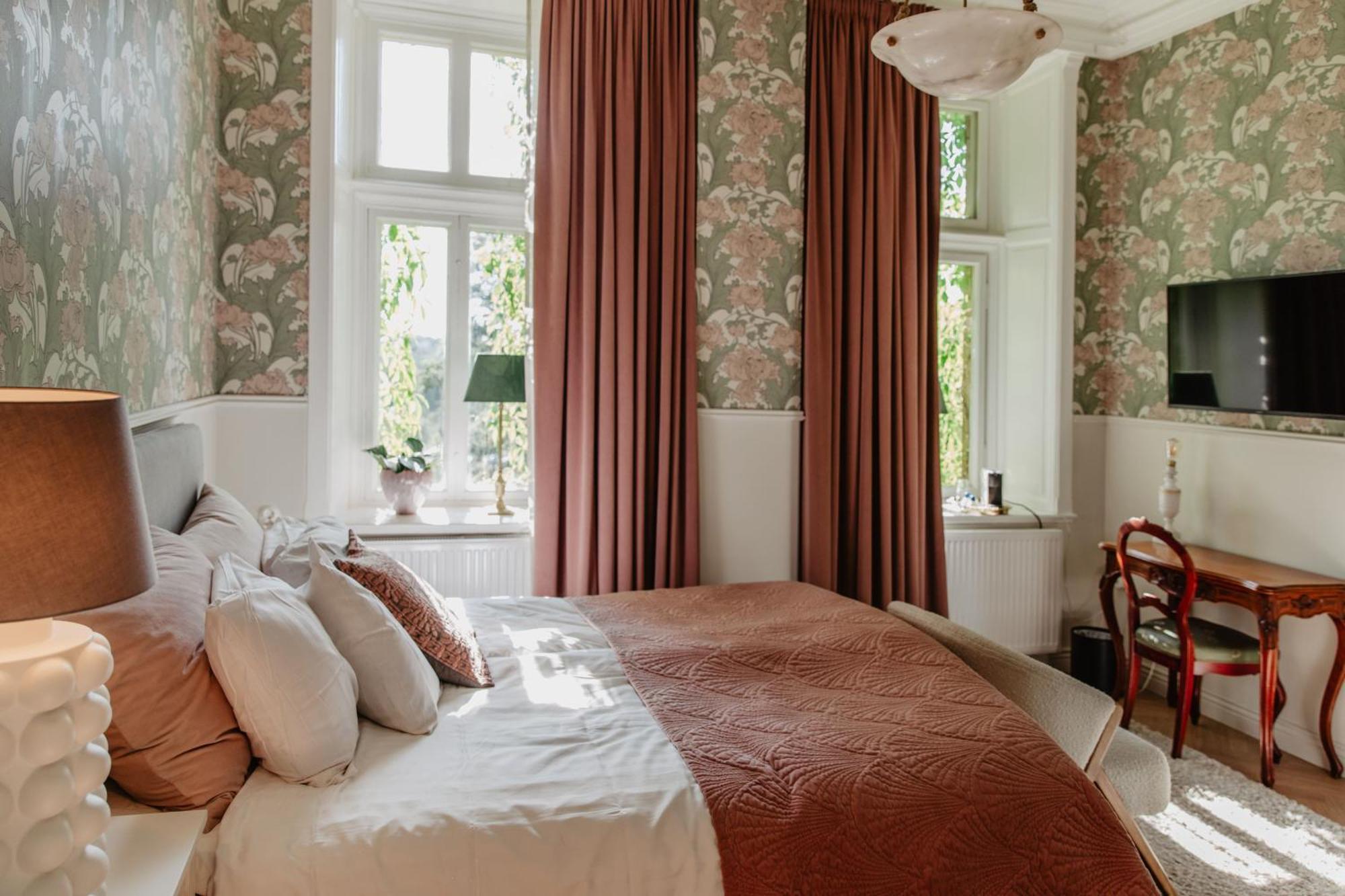 Hotel Slottsvillan هوسكفارنا المظهر الخارجي الصورة