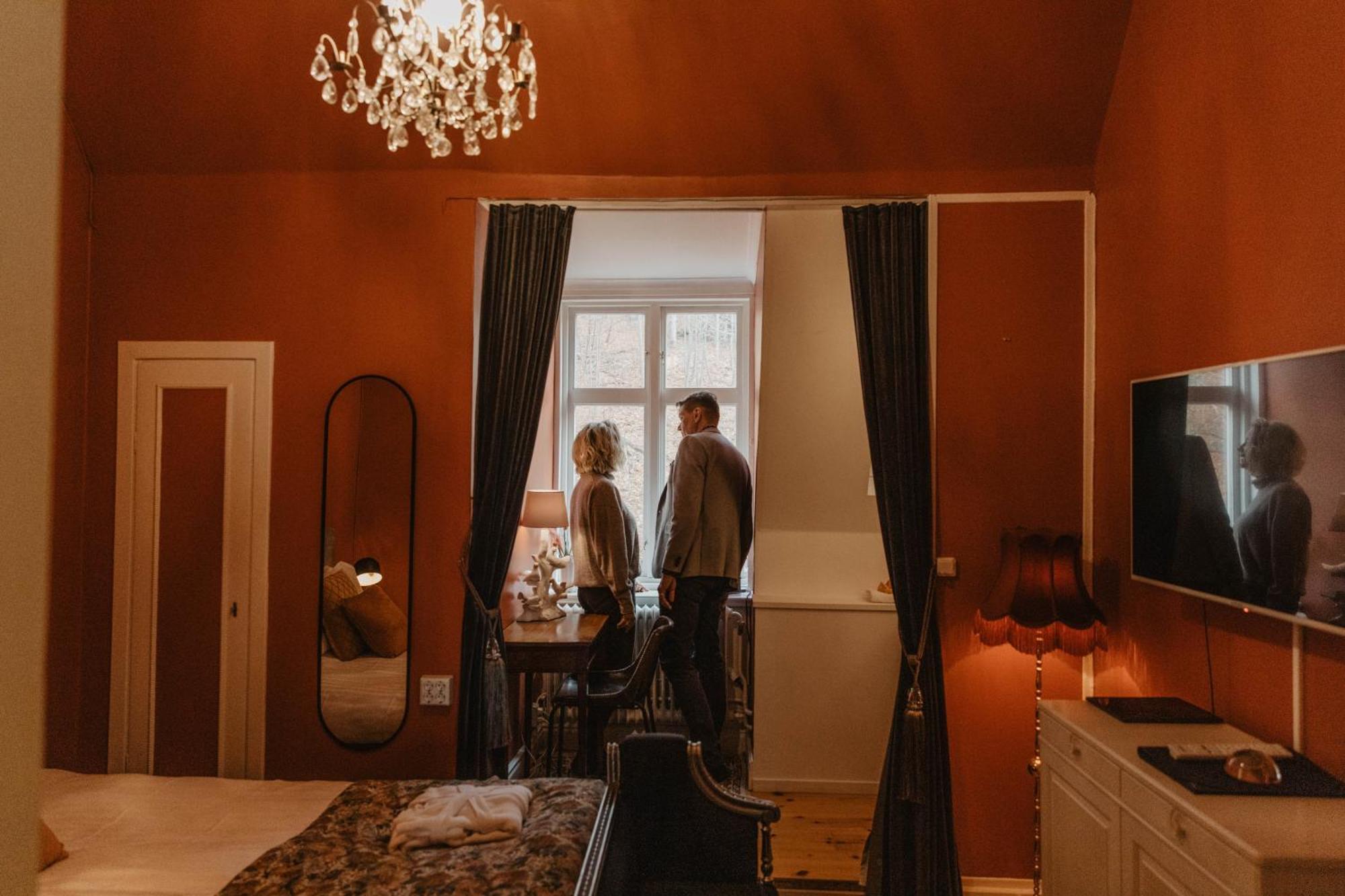 Hotel Slottsvillan هوسكفارنا المظهر الخارجي الصورة